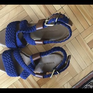 Banana republic sandals